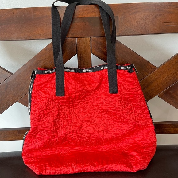 LeSportsac carry on expandable over luggage handle tote washable zippered pocket - Picture 1 of 16